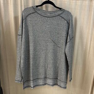 Zenana Outfitters Gray Long Sleeve Top